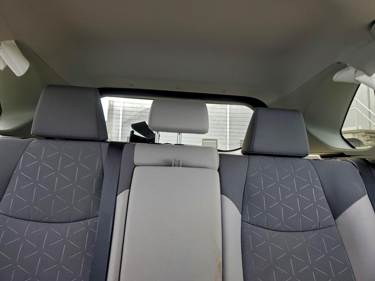 2019 Toyota Rav4 Xle VIN: 2T3P1RFV3KW057875 Lot: 93983525