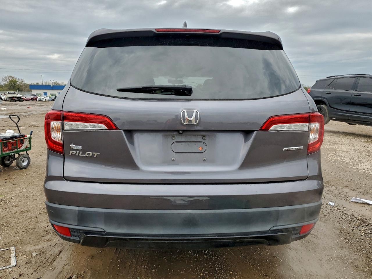 2021 Honda Pilot Se VIN: 5FNYF5H21MB027008 Lot: 95888145