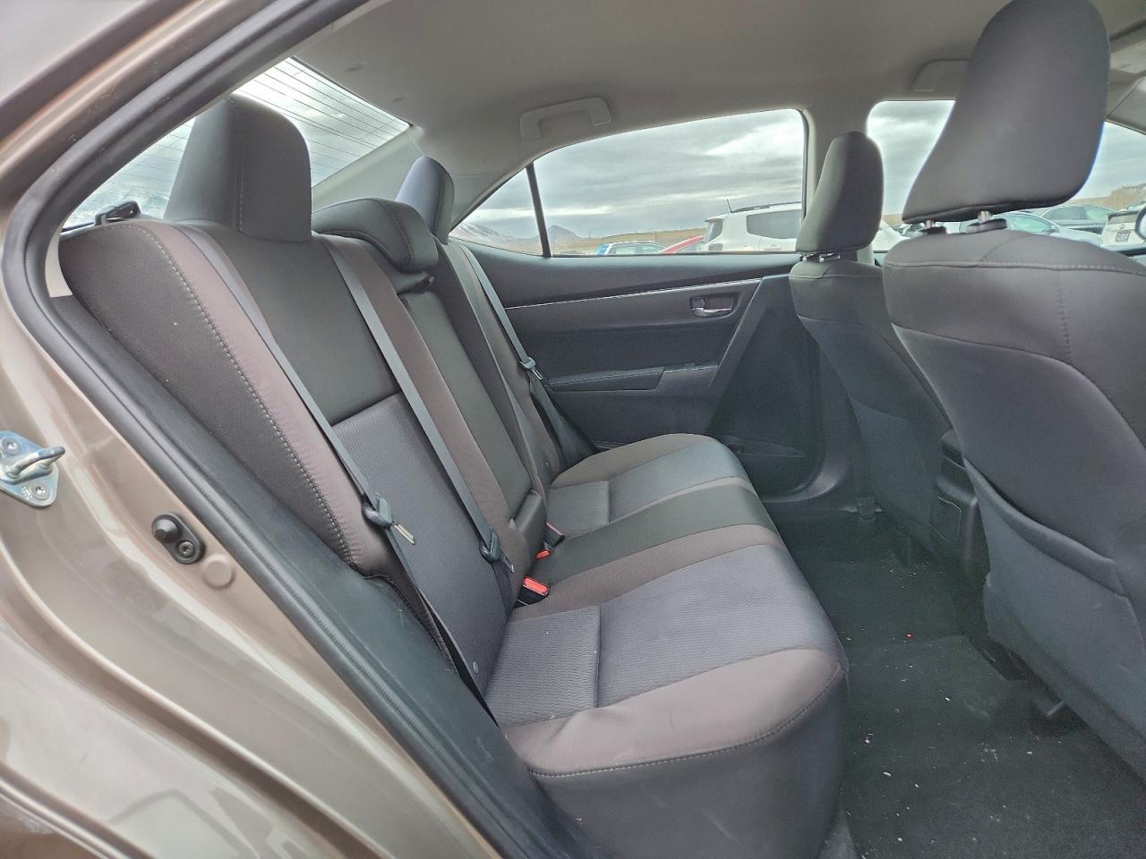 2017 Toyota Corolla L VIN: 5YFBURHE3HP695125 Lot: 94140495