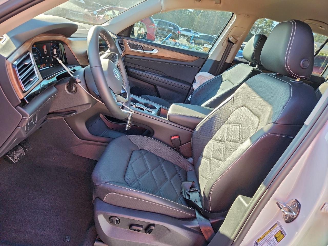 2026 Volkswagen Atlas Se VIN: 1V2DN2CA8TC507782 Lot: 96447185