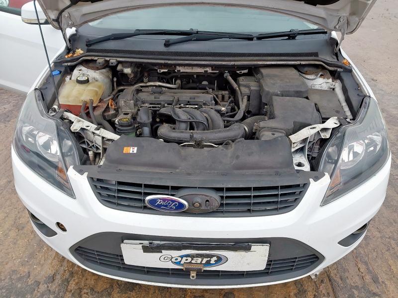 2010 FORD FOCUS 1.6 ZETEC 5DR