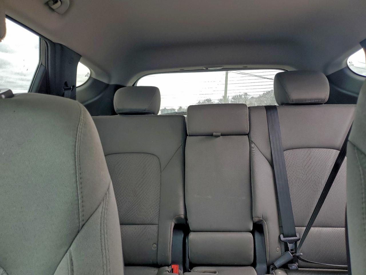 2017 Hyundai Santa Fe Sport VIN: 5XYZU3LB4HG399981 Lot: 97352785