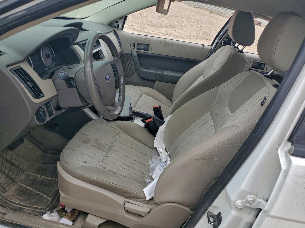 2008 Ford Focus Se VIN: 1FAHP35N58W208331 Lot: 95305275