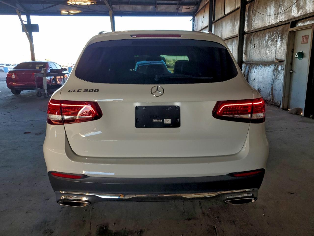 2016 Mercedes-Benz Glc 300 VIN: WDC0G4JB5GF073126 Lot: 95495105