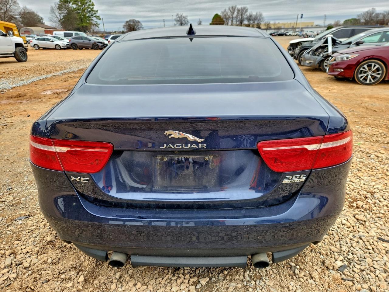 2017 Jaguar Xe Premium VIN: SAJAJ4BV8HCP13094 Lot: 97871215