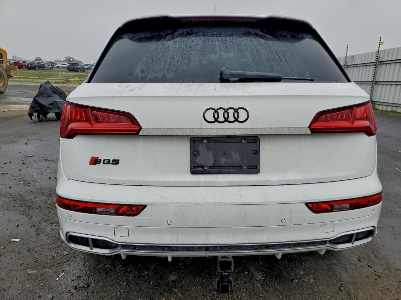 2018 Audi Sq5 Premium Plus VIN: WA1A4AFY3J2166556 Lot: 95715265