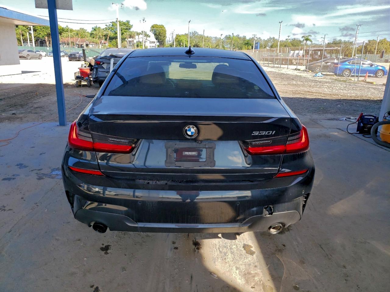 Фото: 3MW5R1J07M8C18574