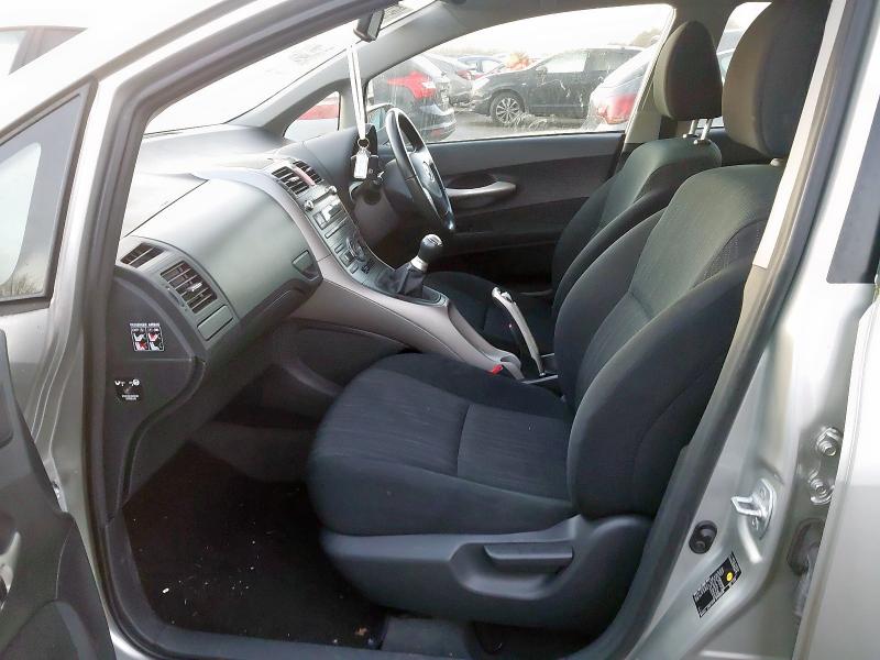 2007 TOYOTA AURIS 1.6 VVTI T SPIRIT 5DR