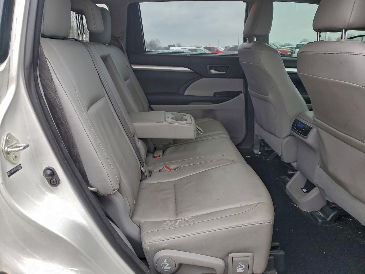 2014 Toyota Highlander Xle VIN: 5TDKKRFH7ES036535 Lot: 95399005