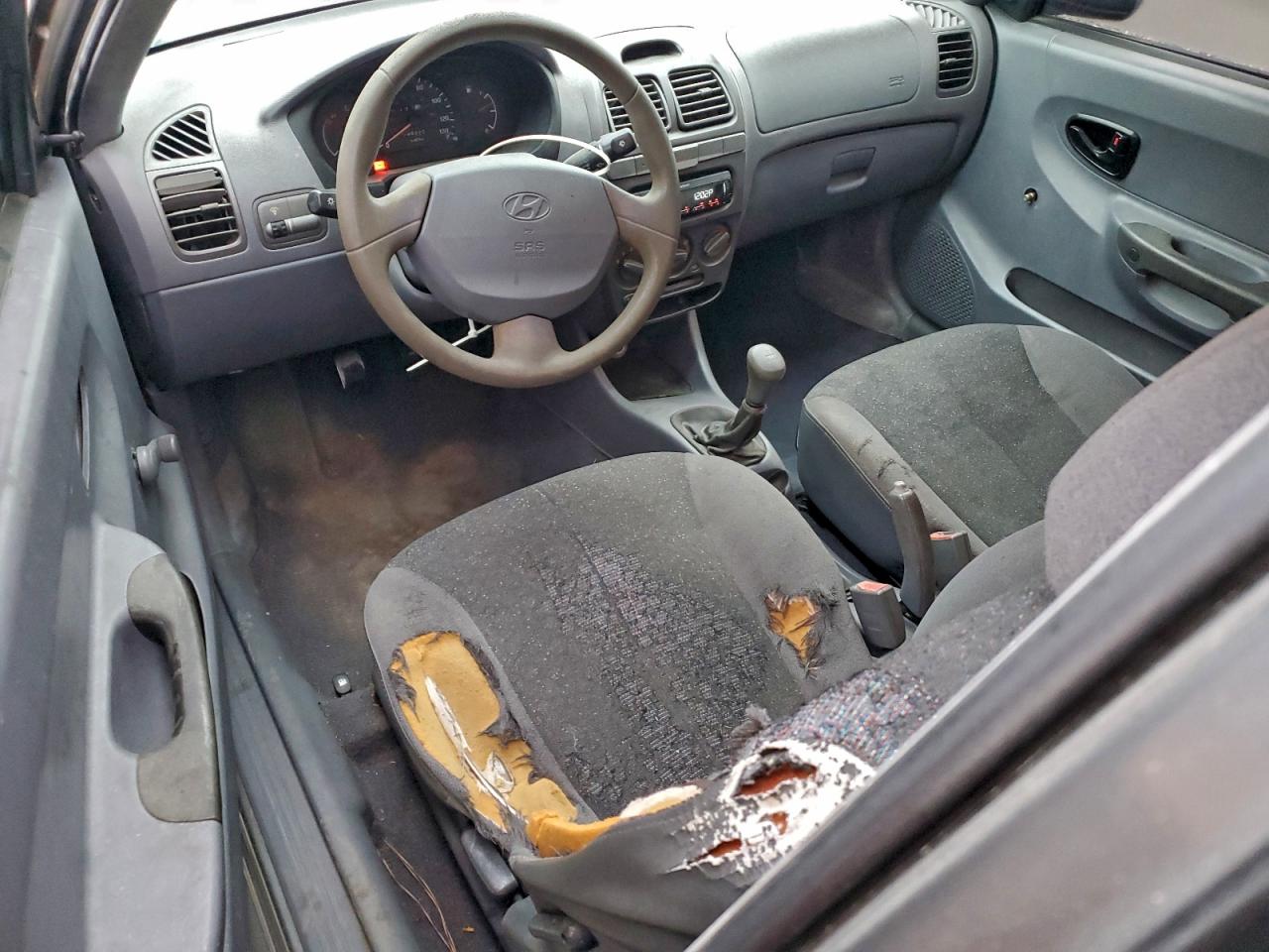 2001 Hyundai Accent L VIN: KMHCF35G11U101251 Lot: 96228105