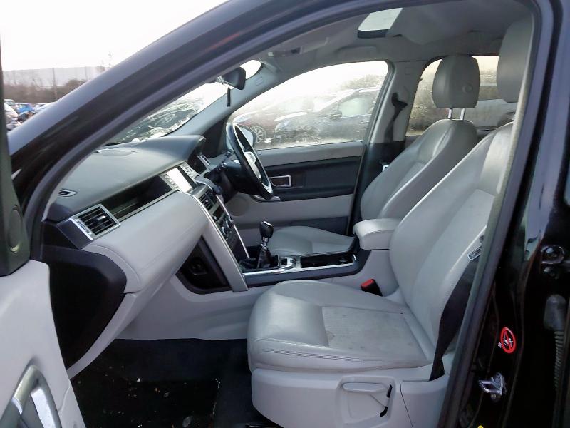 2015 LAND ROVER DISCOVERY SPORT 2.0 TD4 180 SE TECH 5DR