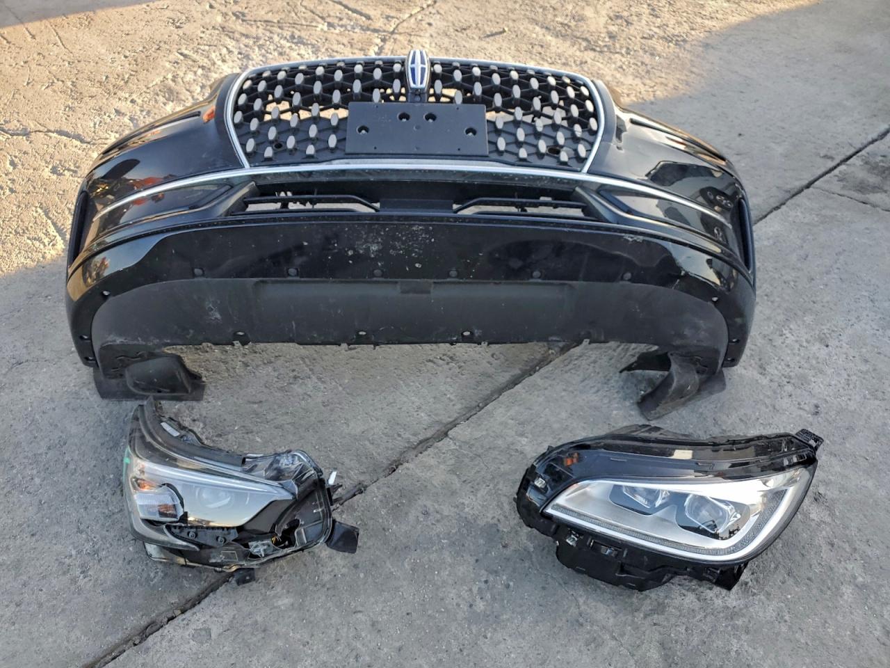 2024 Lincoln Corsair Grand Touring VIN: 5LMTJ5DZXRUL17234 Lot: 95170245