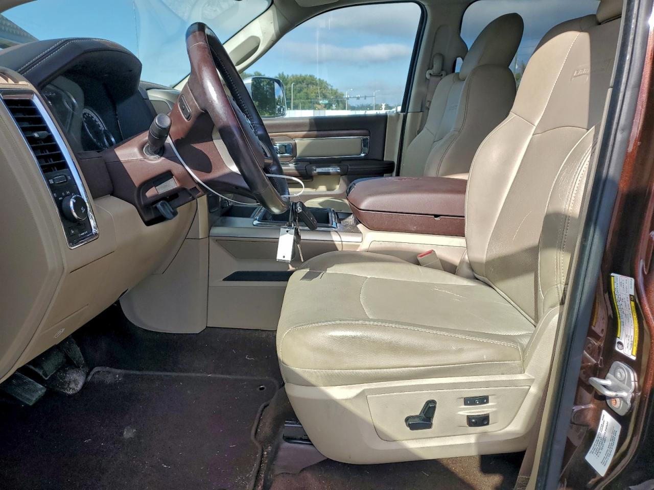 2014 Ram 3500 Laramie VIN: 3C63RRJL1EG125440 Lot: 95647465