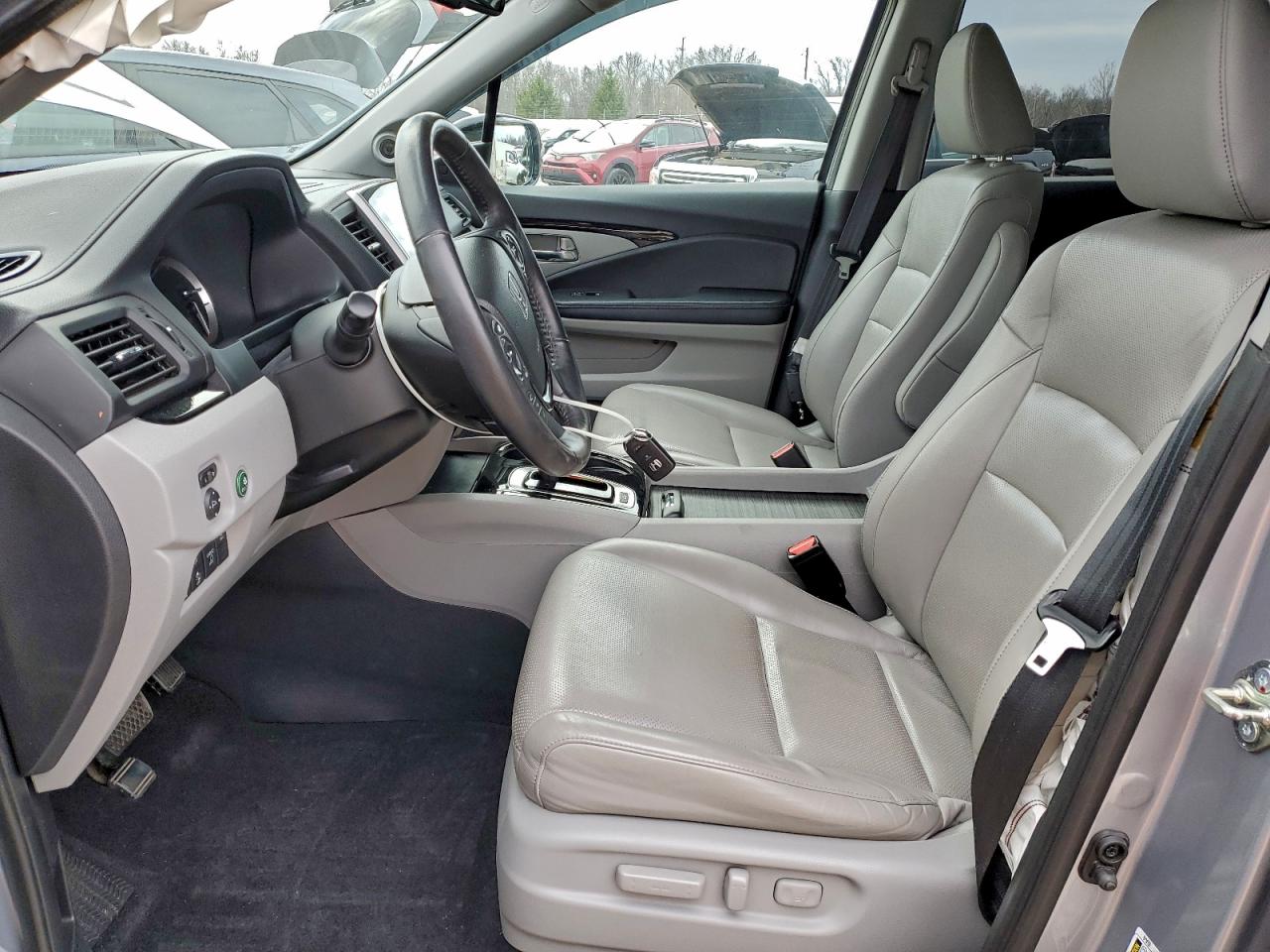 2017 Honda Ridgeline Rtl VIN: 5FPYK3F76HB038789 Lot: 94588635