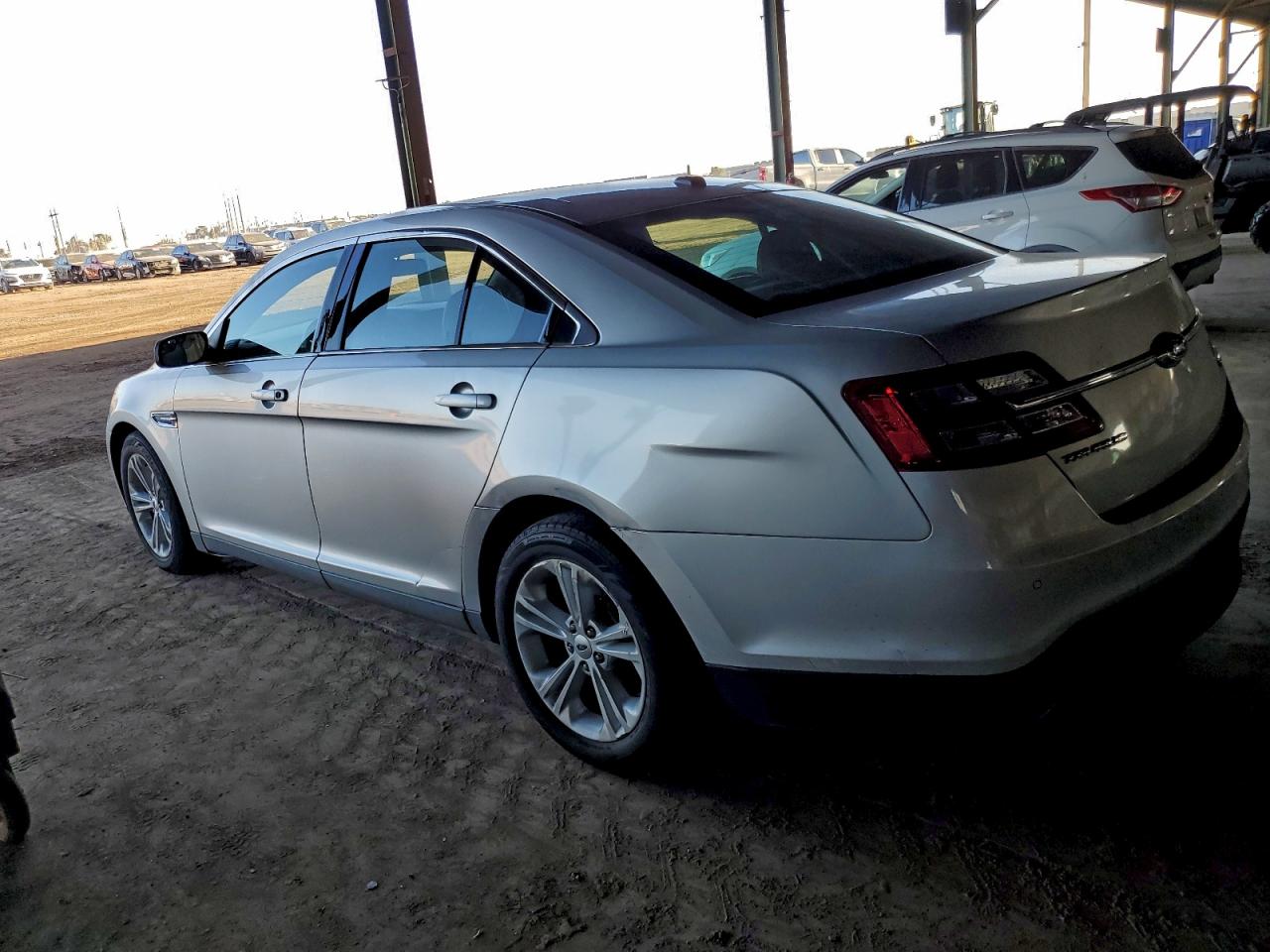 2014 Ford Taurus Sel VIN: 1FAHP2E8XEG137976 Lot: 97228855
