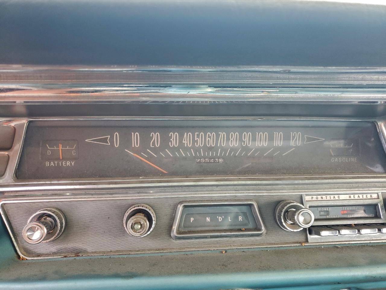 1963 Pontiac Starchief VIN: 663S30028 Lot: 95466015