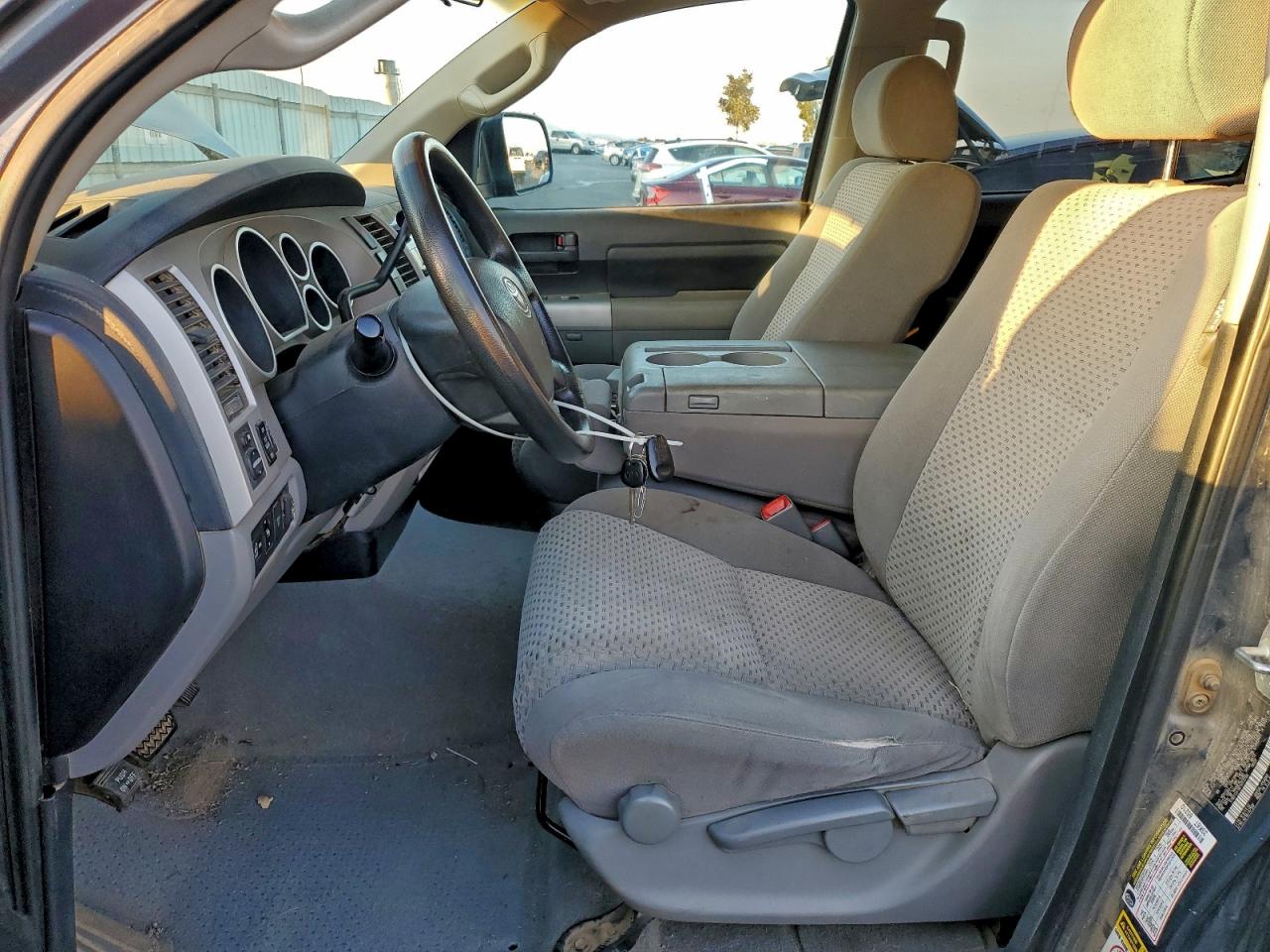 2007 Toyota Tundra Crewmax Sr5 VIN: 5TBDT54187S453789 Lot: 94975155