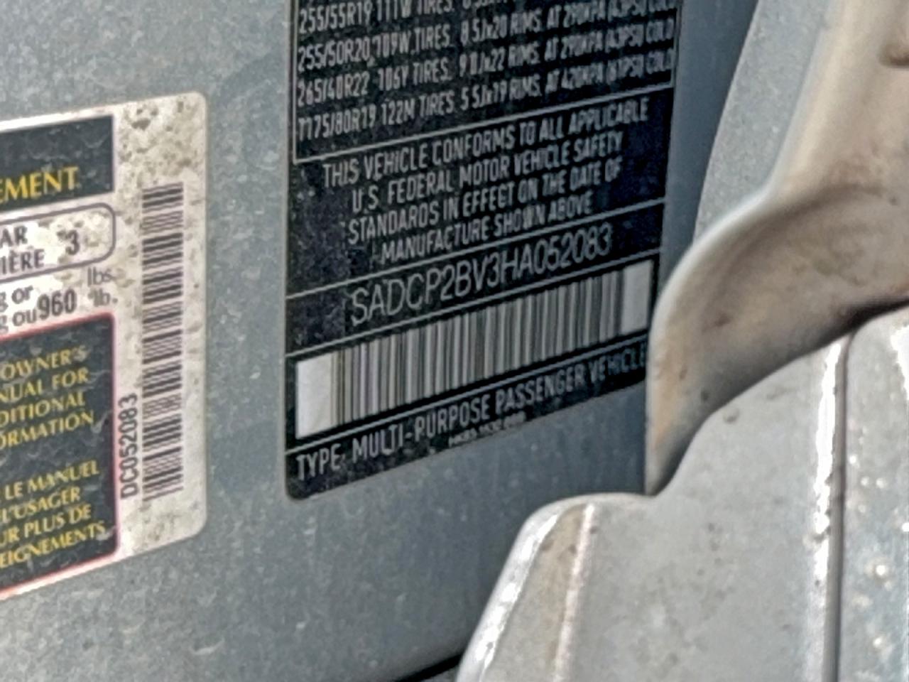 2017 Jaguar F-Pace First Edition VIN: SADCP2BV3HA052083 Lot: 96541525