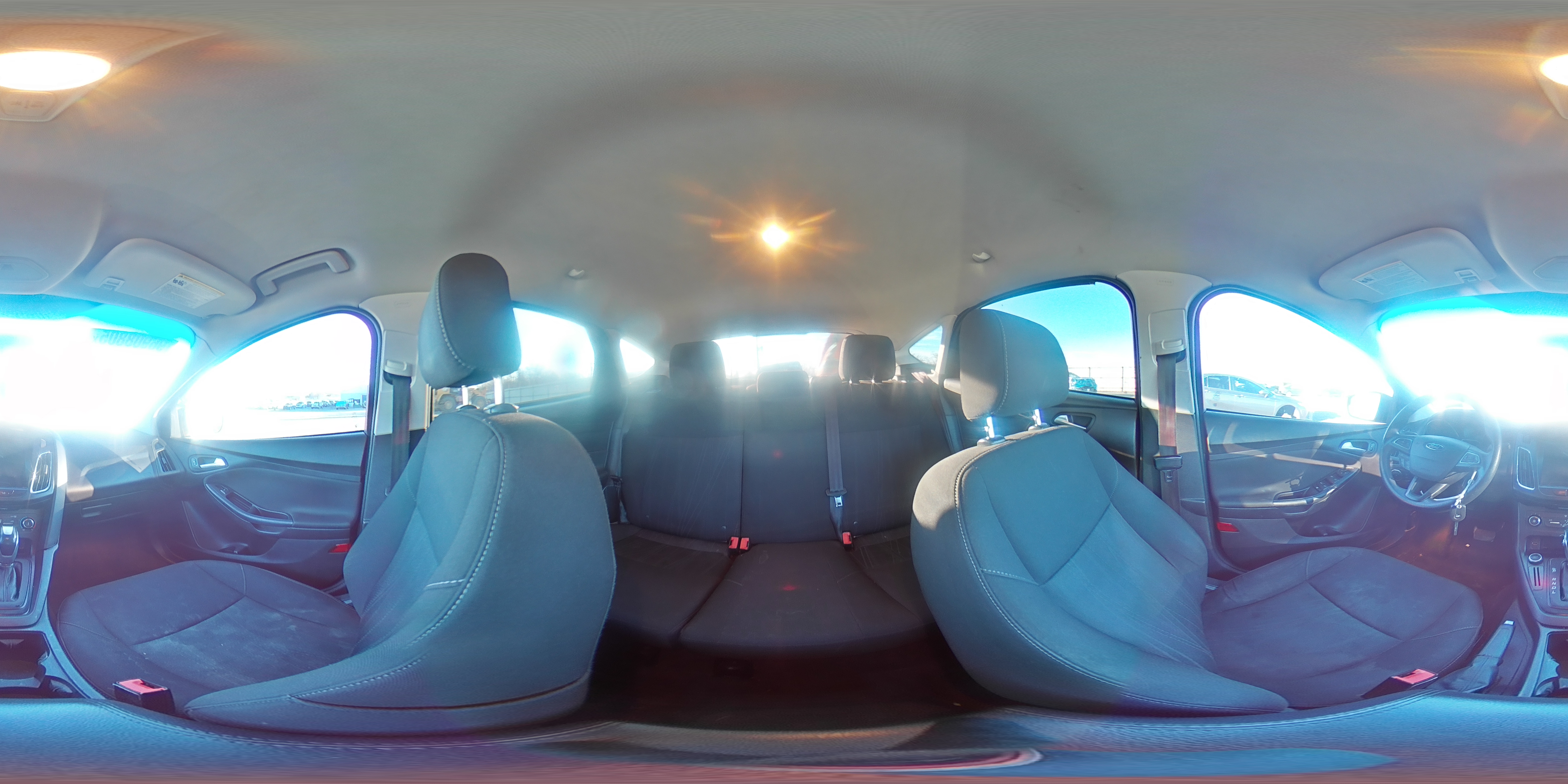 2015 Ford Focus Se VIN: 1FADP3K21FL370383 Lot: 96908805