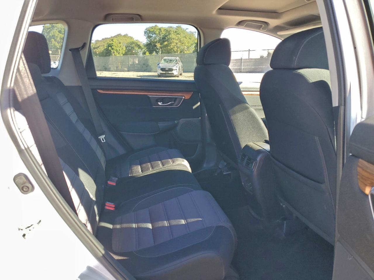 2017 Honda Cr-V Ex VIN: 2HKRW1H57HH518360 Lot: 95590705