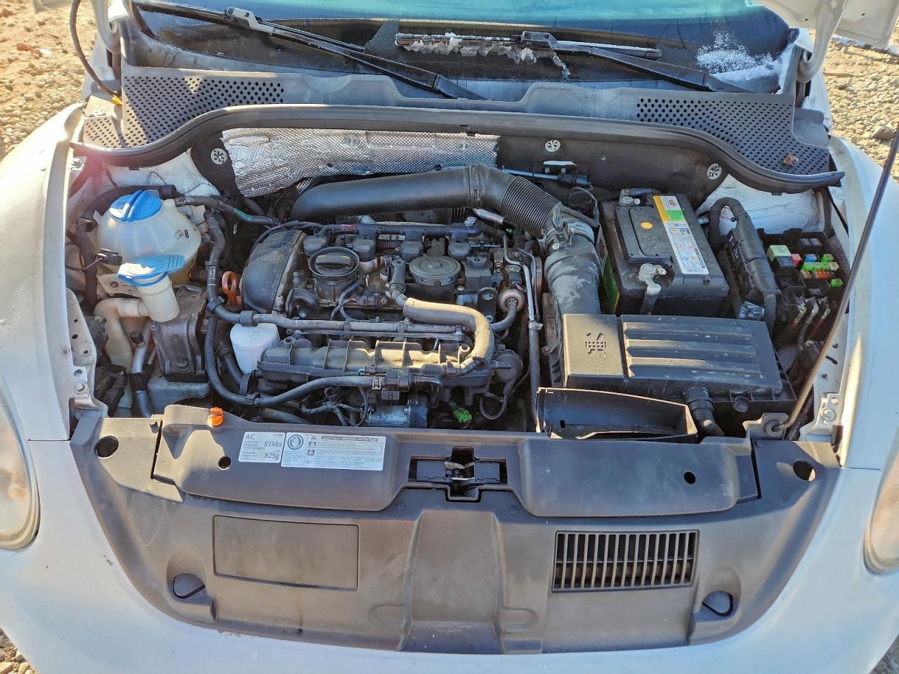 2012 Volkswagen Beetle Turbo VIN: 3VWVA7AT3CM610235 Lot: 97206645