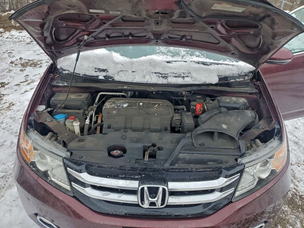 2016 Honda Odyssey Touring VIN: 5FNRL5H90GB509483 Lot: 95250715