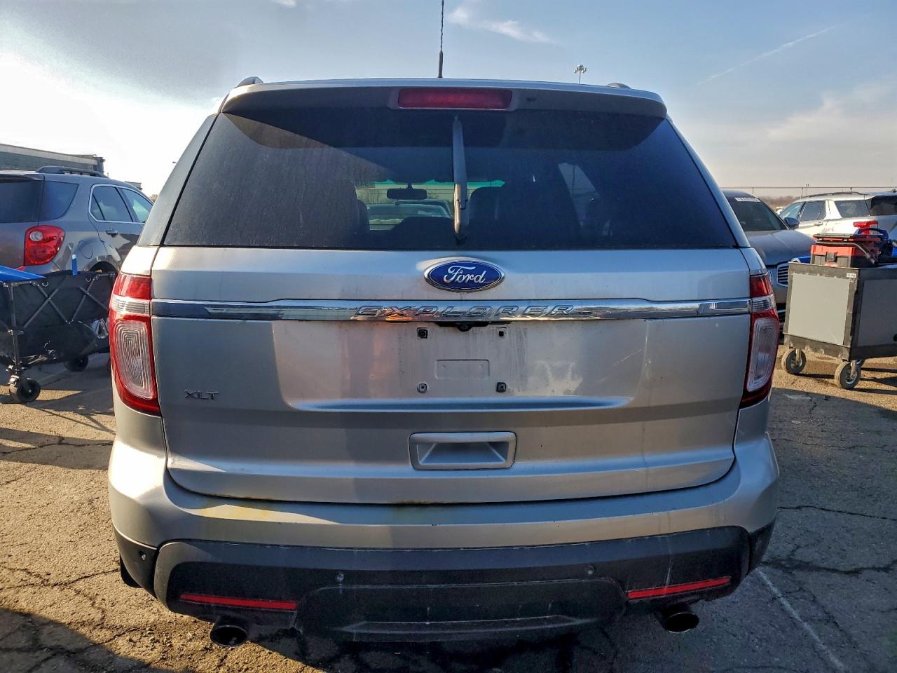 2011 Ford Explorer Xlt VIN: 1FMHK7D81BGA53513 Lot: 94891685