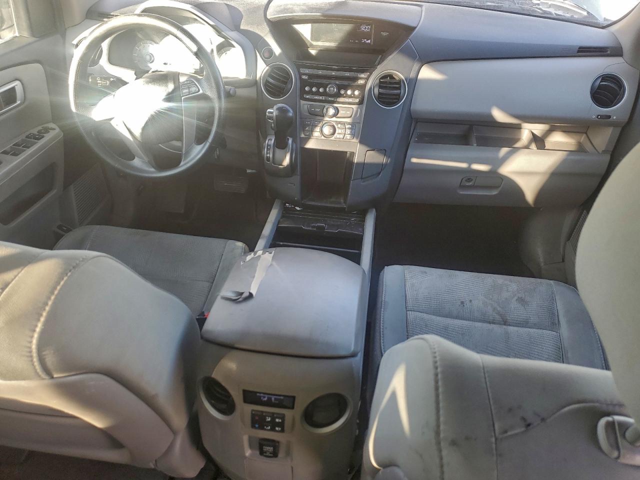 2012 Honda Pilot Lx VIN: 5FNYF4H21CB003834 Lot: 94105205