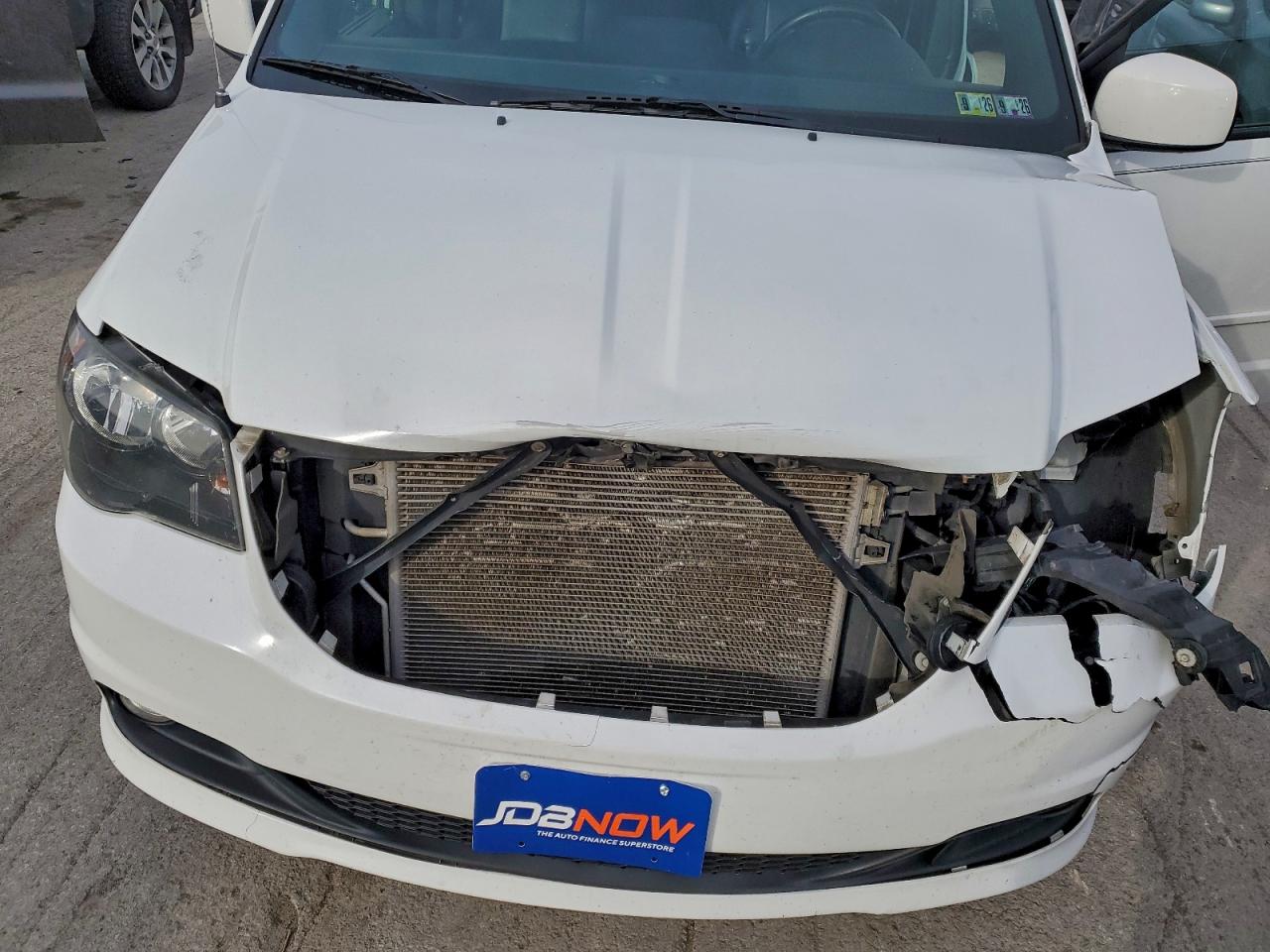 2016 Dodge Grand Caravan R/T VIN: 2C4RDGEG2GR376130 Lot: 94561595