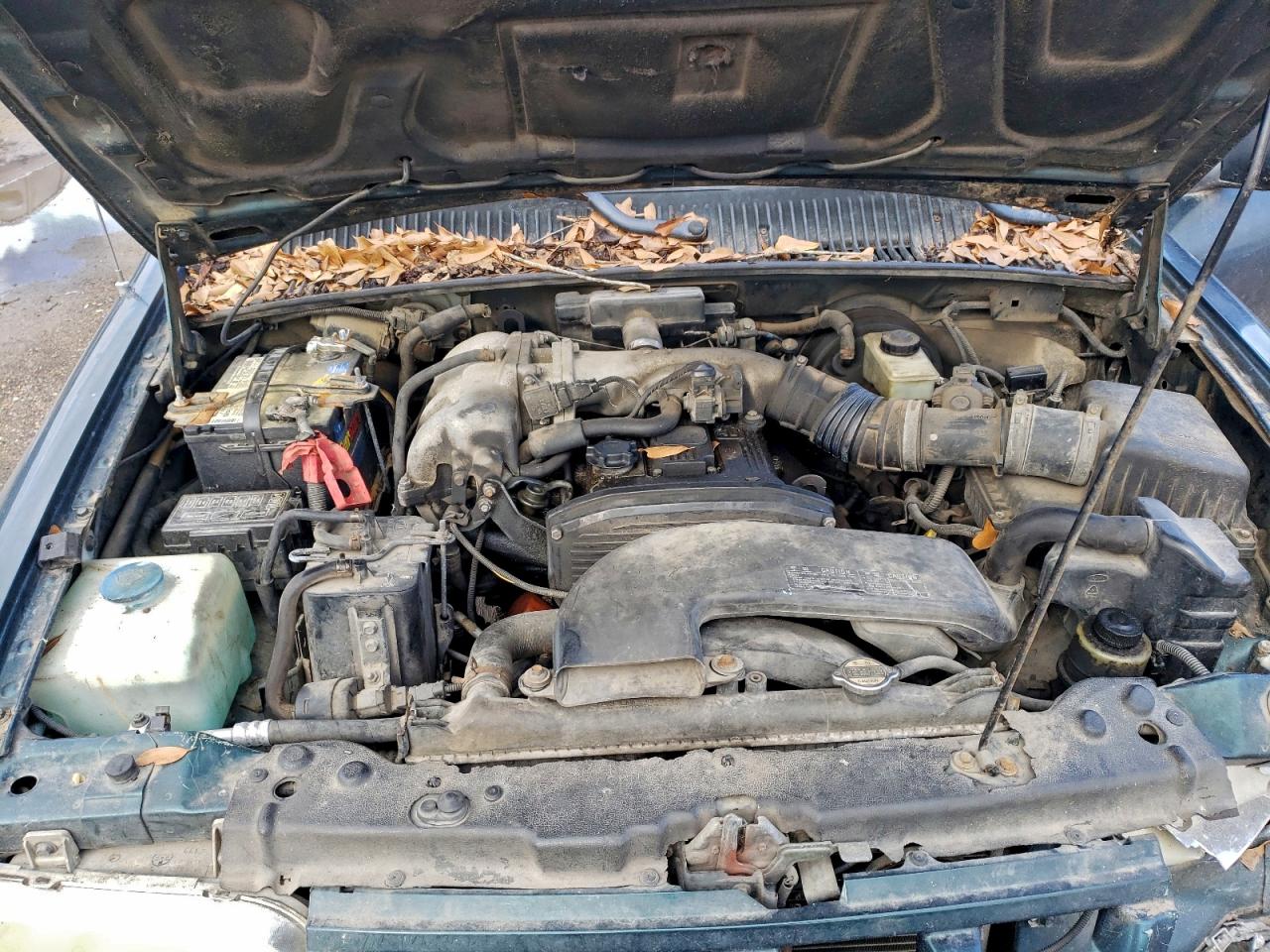 2001 Kia Sportage VIN: KNDJB723515689925 Lot: 95430595