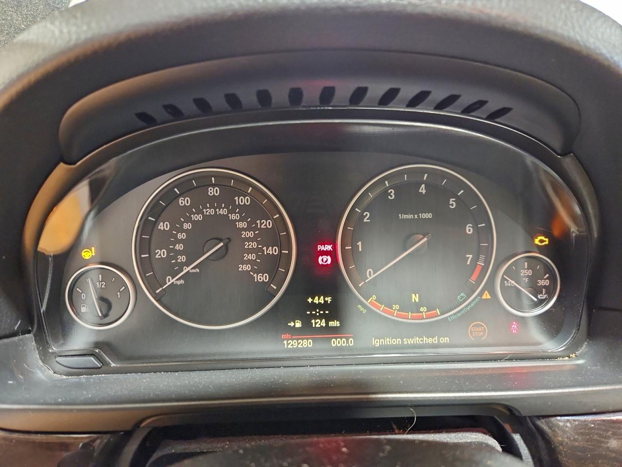 Фото: WBAFR1C52BC739544