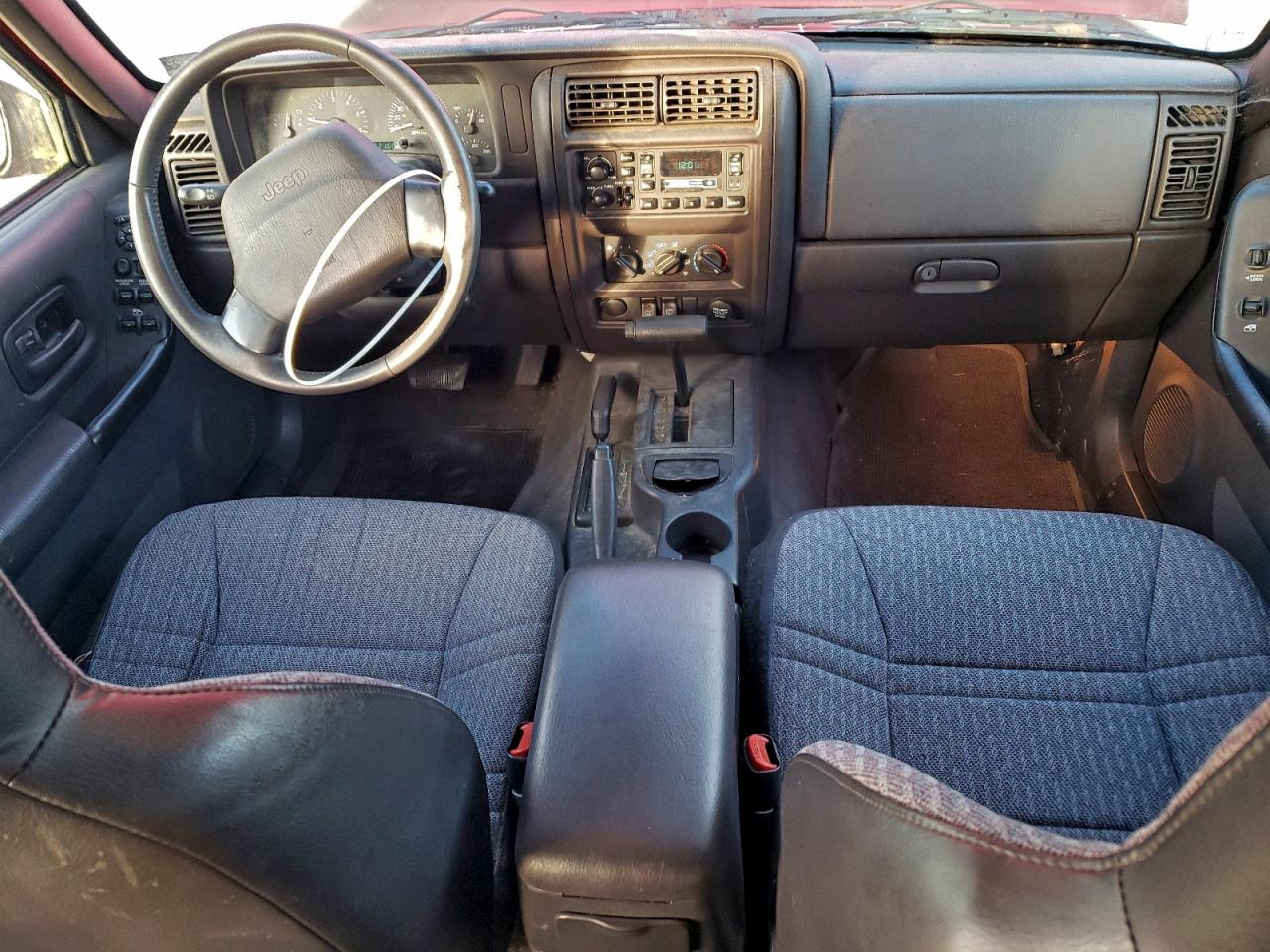 2000 Jeep Cherokee Sport VIN: 1J4FF48S4YL120524 Lot: 96563525