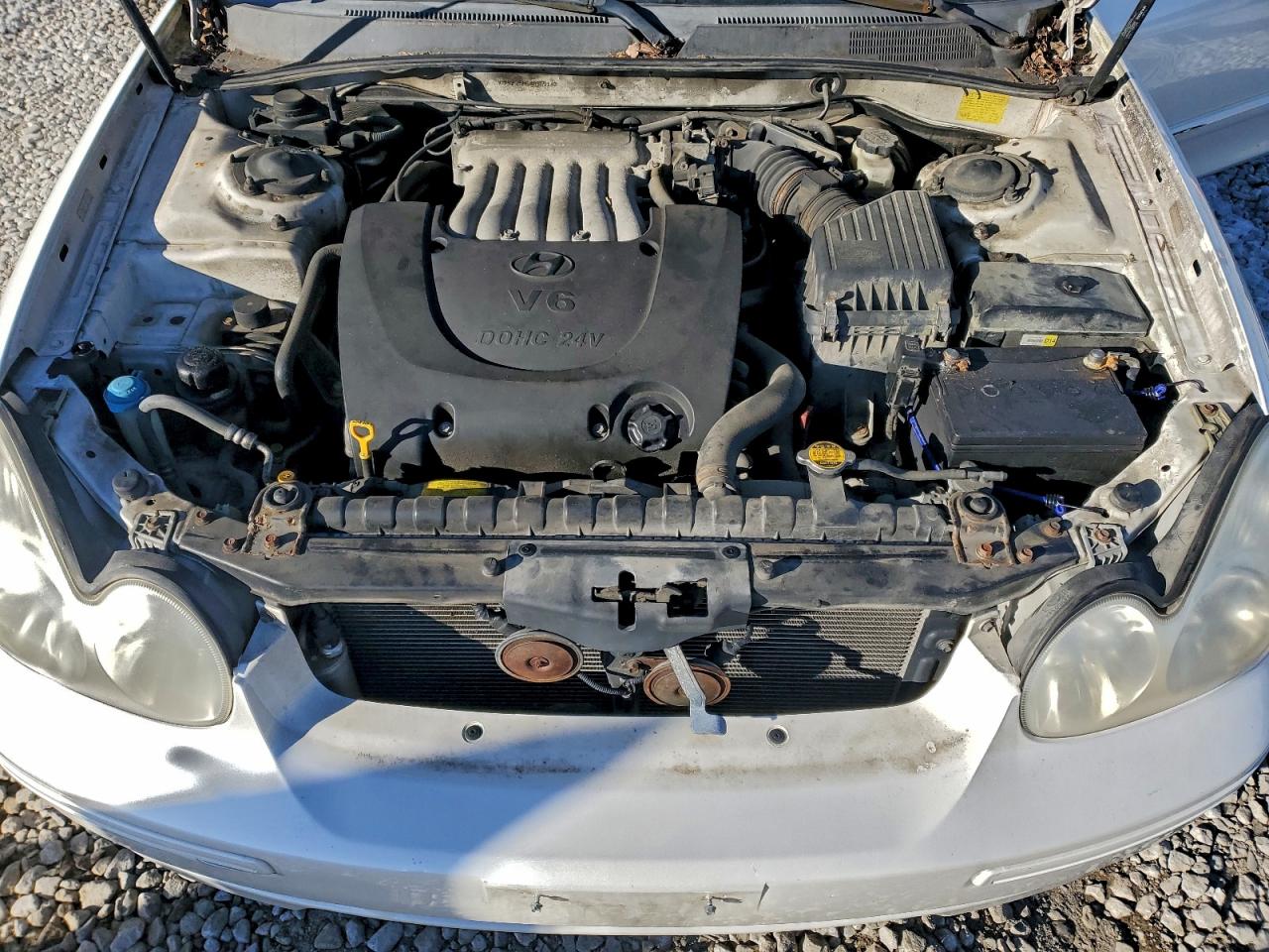 2004 Hyundai Sonata Gl VIN: KMHWF25H64A969140 Lot: 95873125