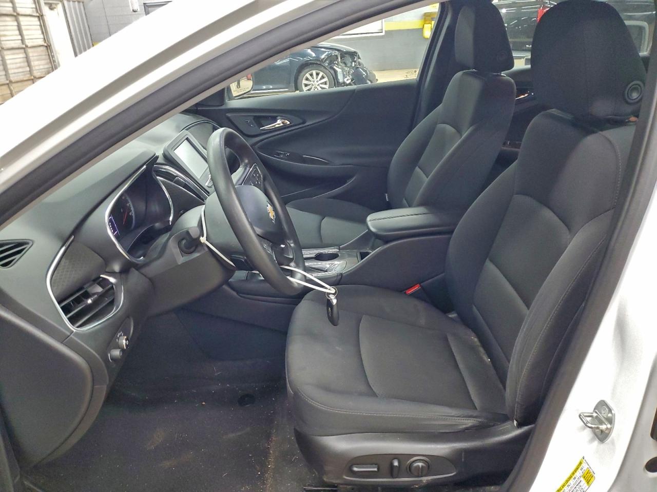 2016 Chevrolet Malibu Lt VIN: 1G1ZE5ST4GF273858 Lot: 94482985