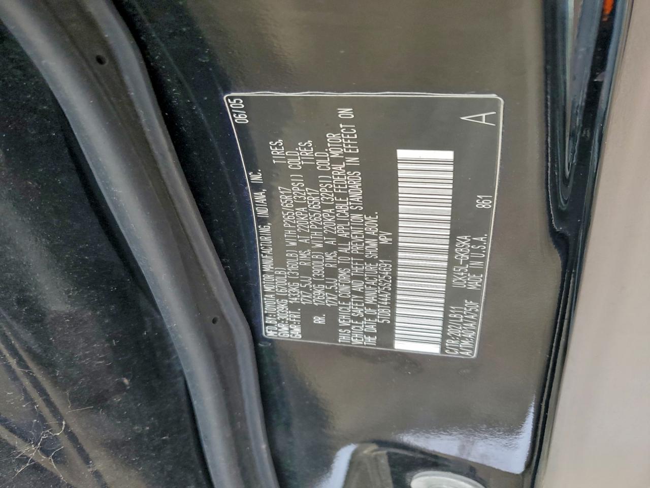 2005 Toyota Sequoia Sr5 VIN: 5TDBT44A75S254691 Lot: 95781305