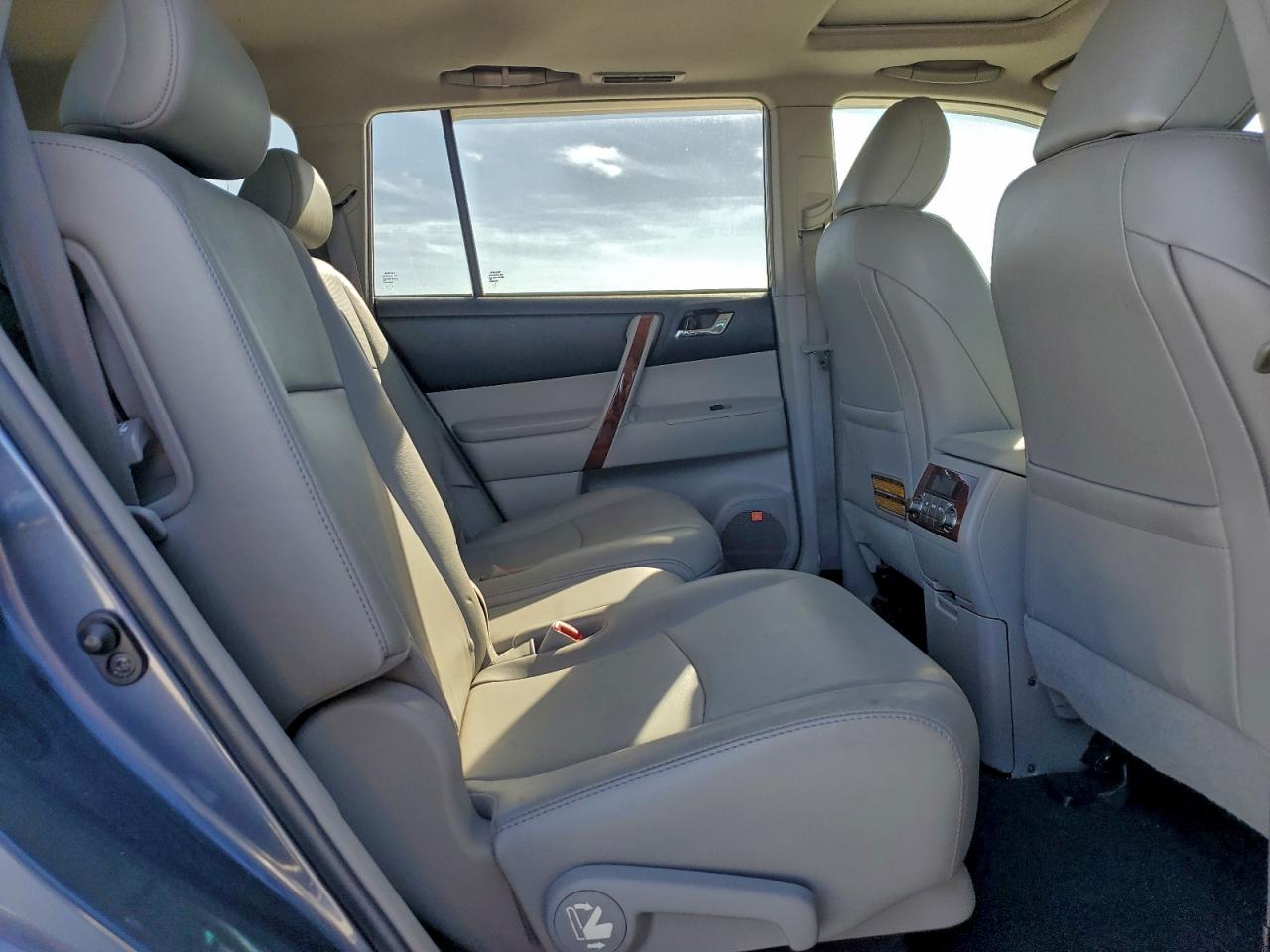 2012 Toyota Highlander Limited VIN: 5TDYK3EH9CS084575 Lot: 95279465