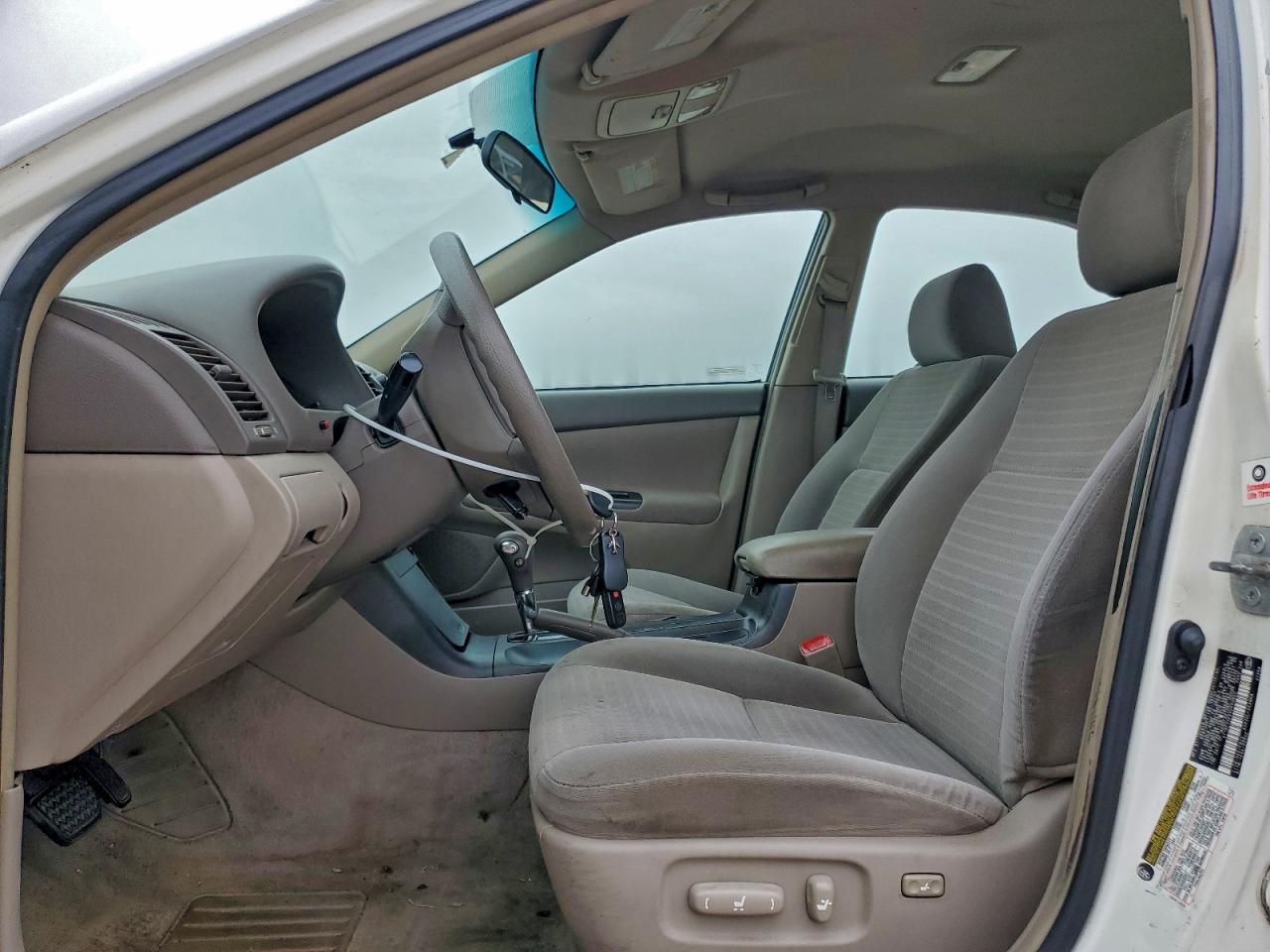 2005 Toyota Camry Le VIN: 4T1BE32KX5U003803 Lot: 95026415