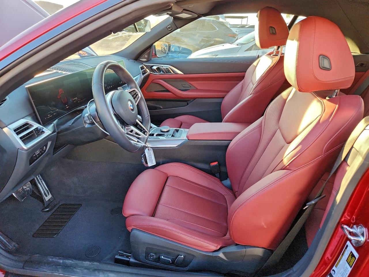 Фото: WBA33DB03TCV79218