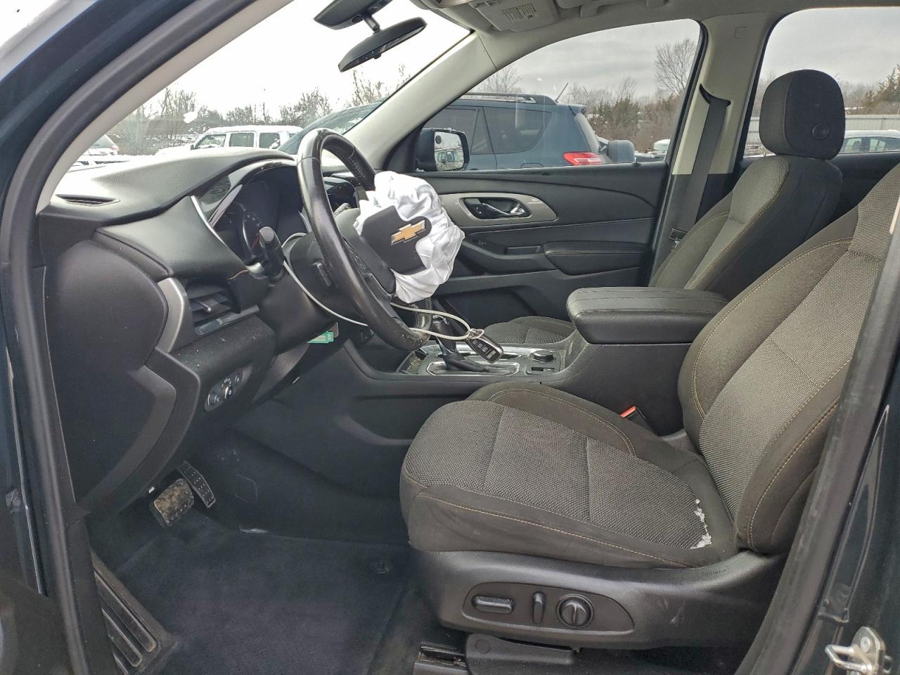 2019 Chevrolet Traverse Lt VIN: 1GNERGKWXKJ101928 Lot: 95452005