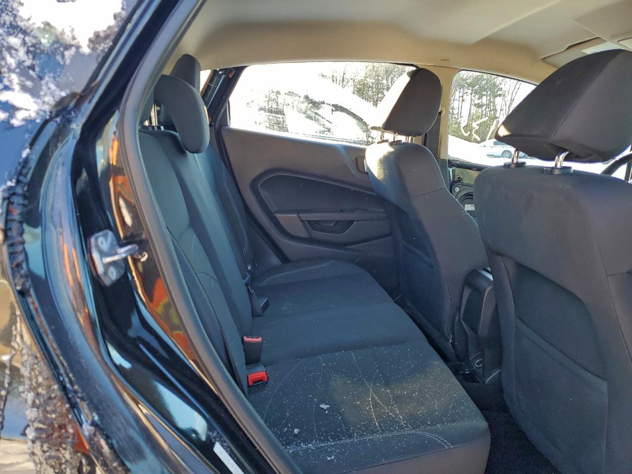 2015 Ford Fiesta Se VIN: 3FADP4EJ5FM202415 Lot: 94066705