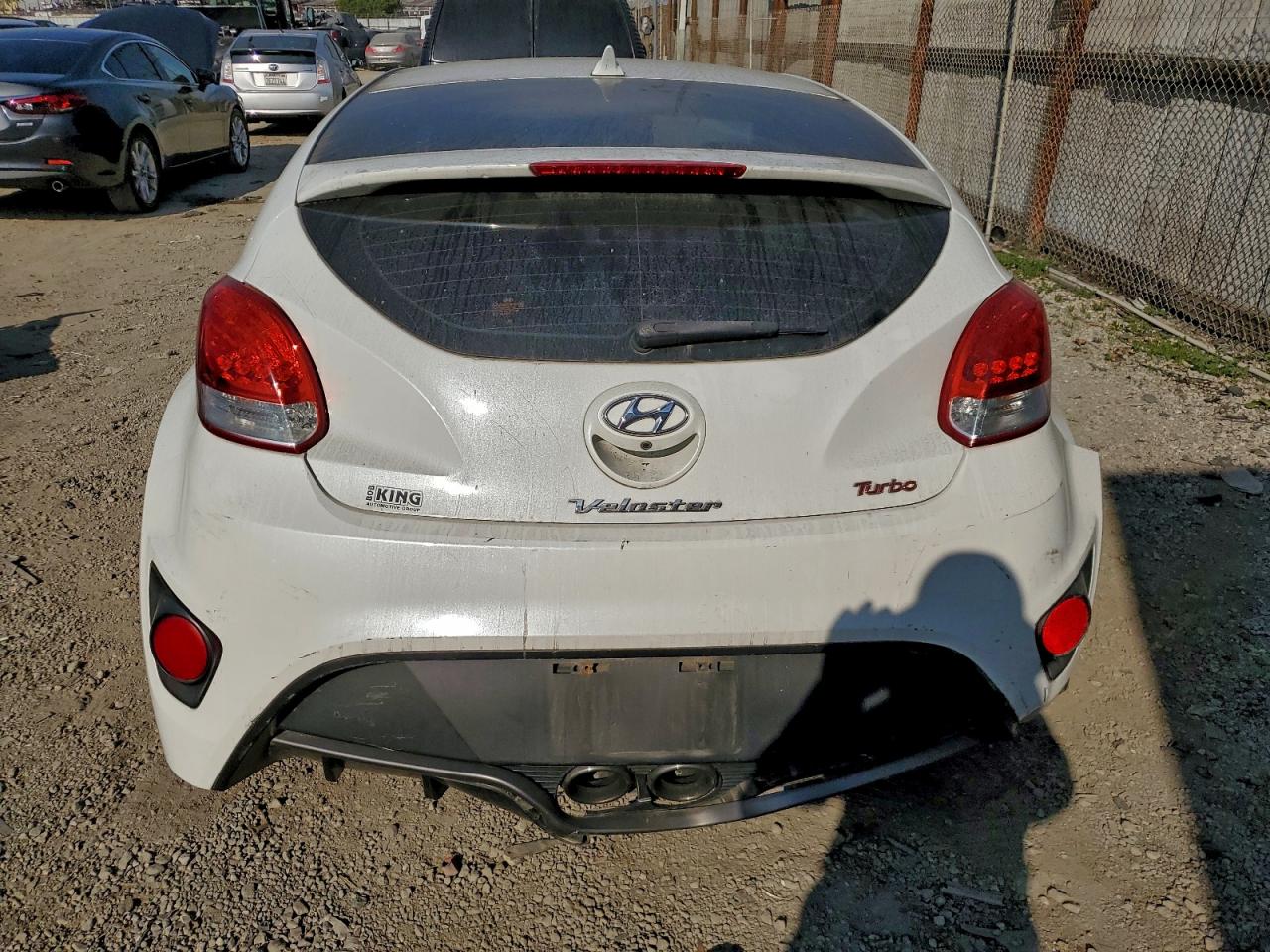2015 Hyundai Veloster Turbo VIN: KMHTC6AE2FU226135 Lot: 97795435