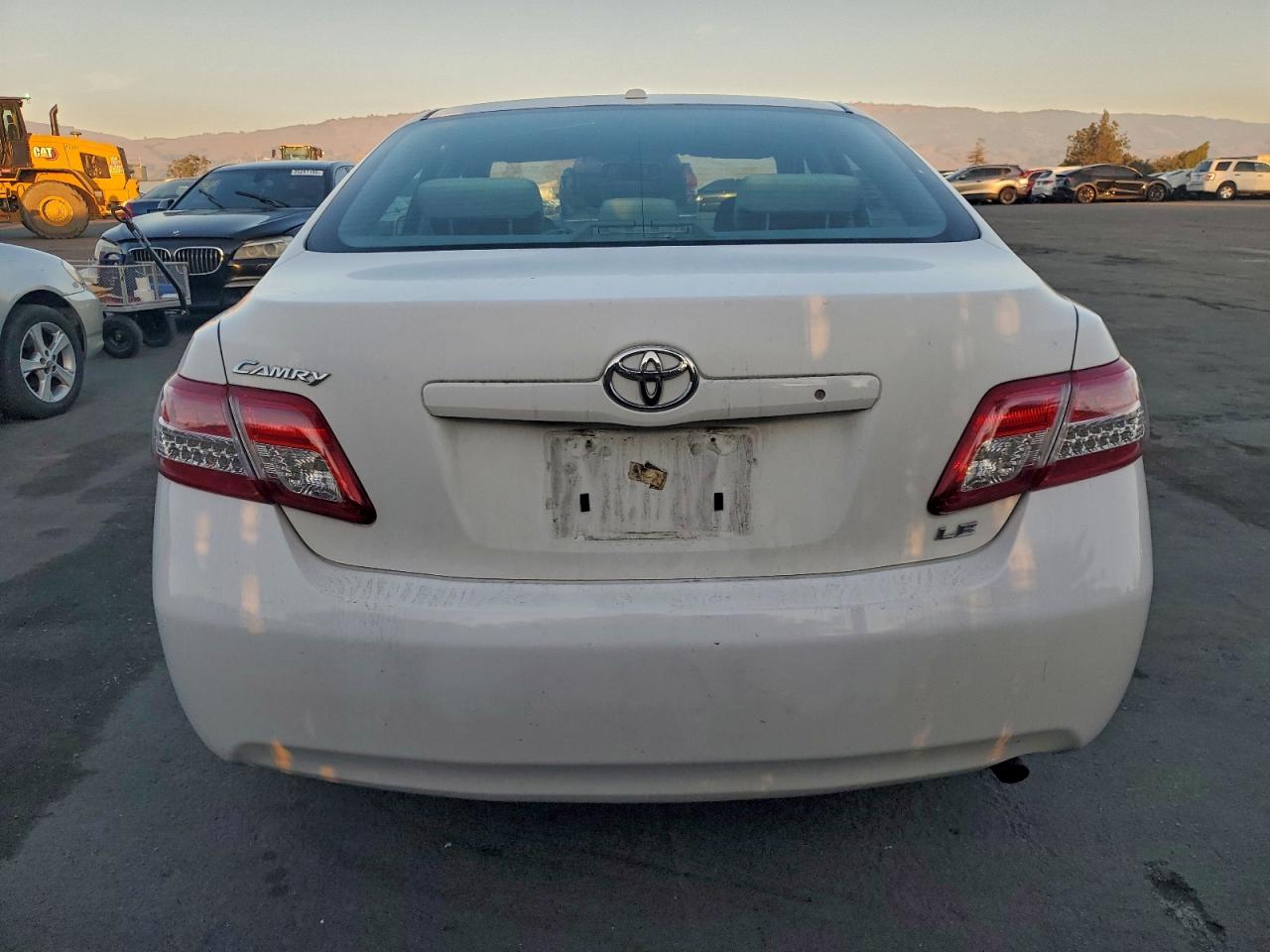 2010 Toyota Camry Base VIN: 4T1BF3EK0AU526105 Lot: 95317265