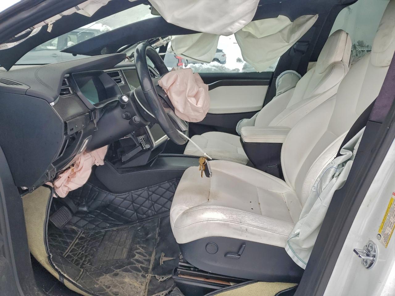 2017 Tesla Model X VIN: 5YJXCDE27HF078196 Lot: 94971435