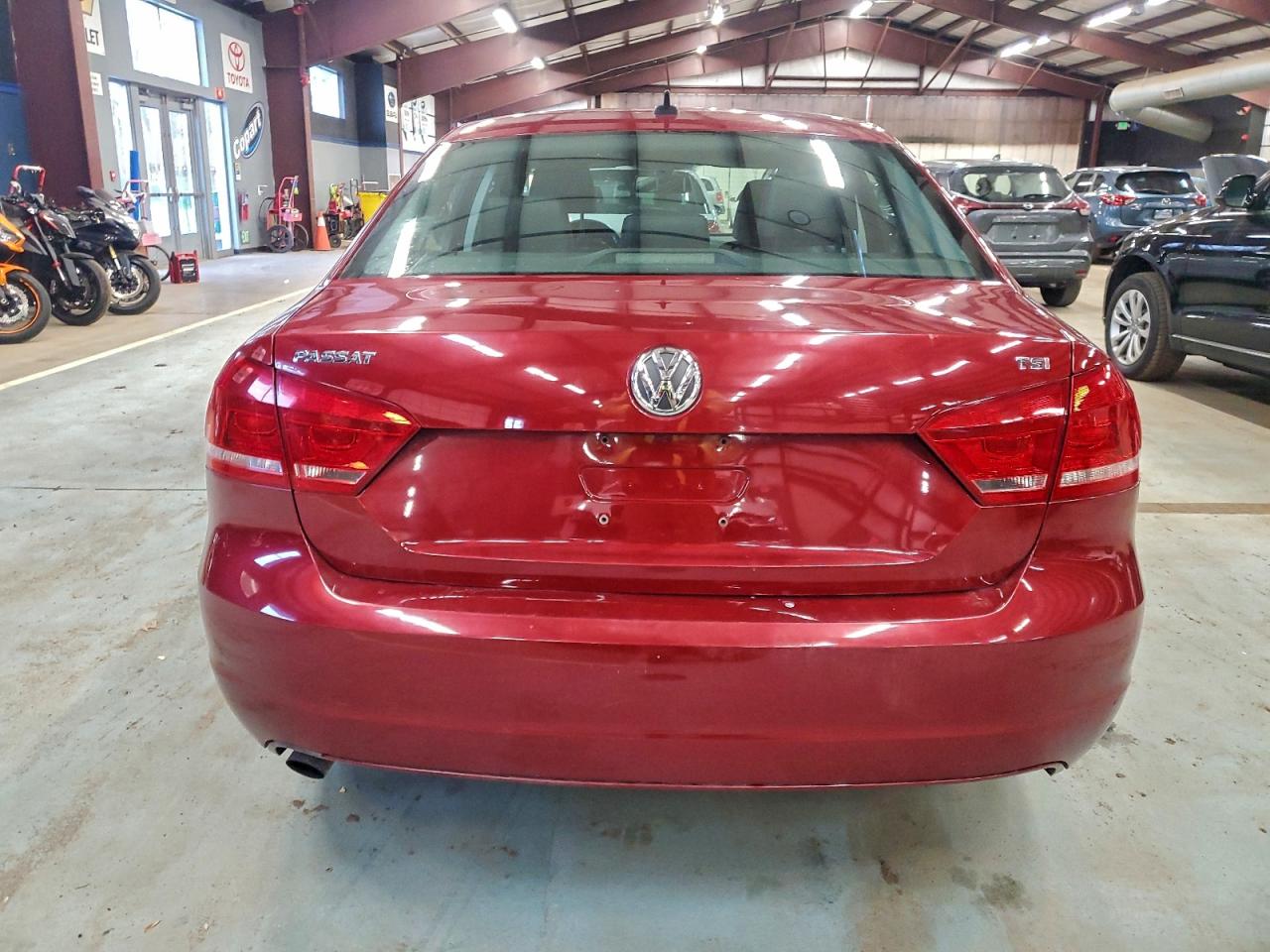 2015 Volkswagen Passat S VIN: 1VWAT7A38FC023172 Lot: 97111485