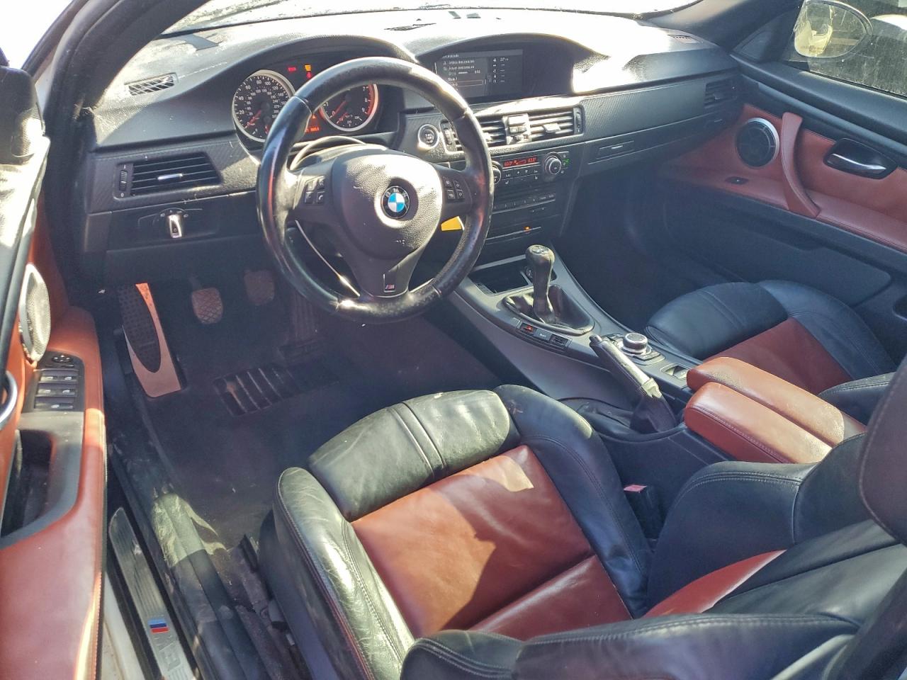 Фото: WBSDX9C5XBE783965