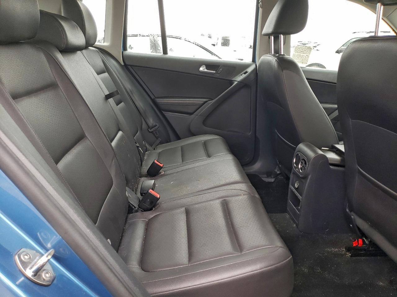 2017 Volkswagen Tiguan S VIN: WVGAV7AX9HK025341 Lot: 96190615