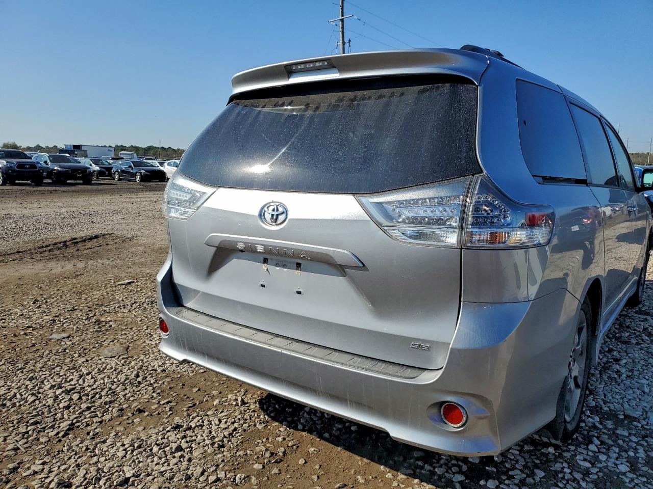 2016 Toyota Sienna Se VIN: 5TDXK3DC2GS723337 Lot: 95639005