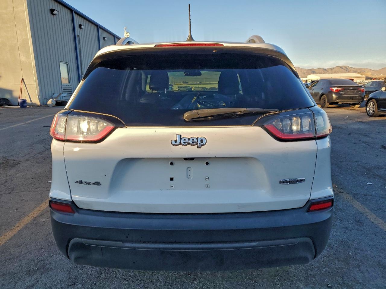 2019 Jeep Cherokee Latitude Plus VIN: 1C4PJMLB1KD198678 Lot: 94962685