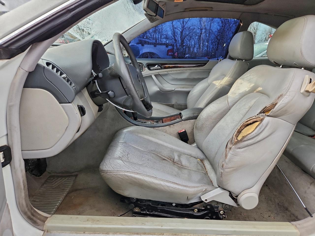 1998 Mercedes-Benz Clk 320 VIN: WDBLJ65G4WF041528 Lot: 93228775