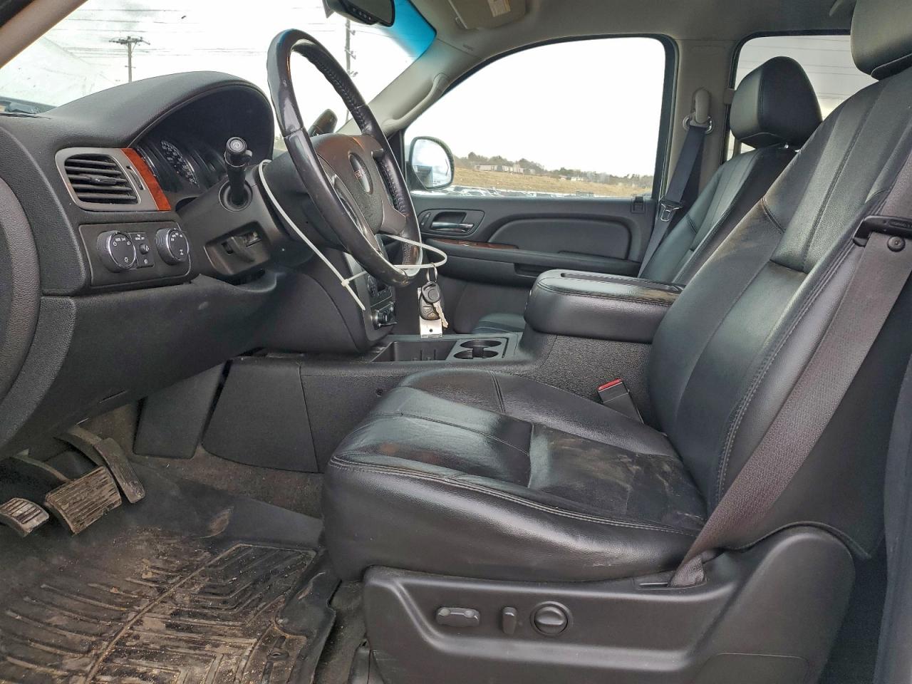 2009 GMC Yukon Slt VIN: 1GKFK33019R250801 Lot: 96243215